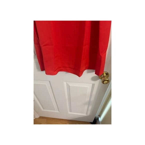 Fabletics Eco Satin Tank Top in Strawberry Red Sz M - Picture 5 of 5